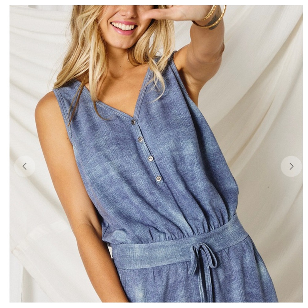 Tie Dye look! Sleeveless Romper with side pockets - Picture 5 of 5